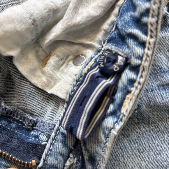 Gap Girlfriend Girls' Sz 14 Distressed Relaxed Fit Raw Hem Button Fly Jeans - Picture 9 of 13